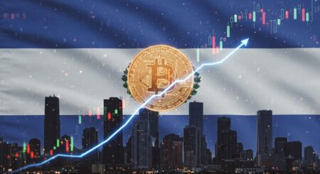 InfoCryptofr   Bitcoin Vise 130 000 $  Analyse et Perspectives 2025